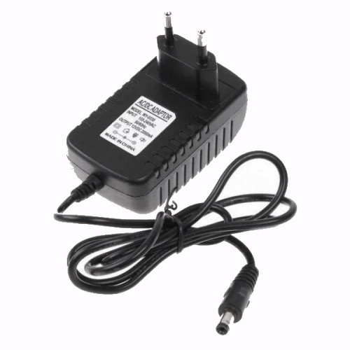 Блок живлення 12.6V 2A зарядний пристрій для збірок 3S Li-ion charger 5.5*2.1 Блок живлення 12.6V 2A зарядний пристрій для збірок 3S Li-ion charger 5.5*2.1